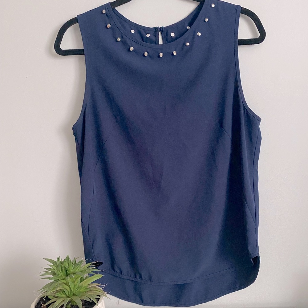 Forever 21 navy stud neck detail tank